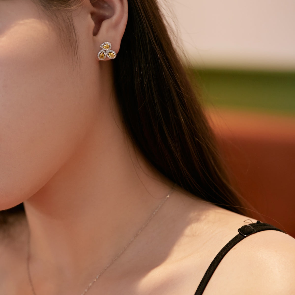 [Bloom]Ornate Flower Shape Pear Cut Lover Earrings