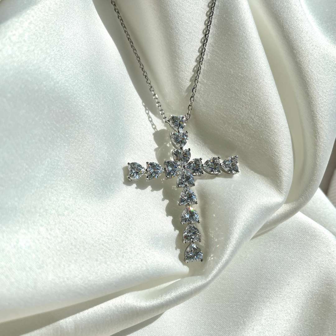 [Bloom]Radiant Cross Shape Necklace