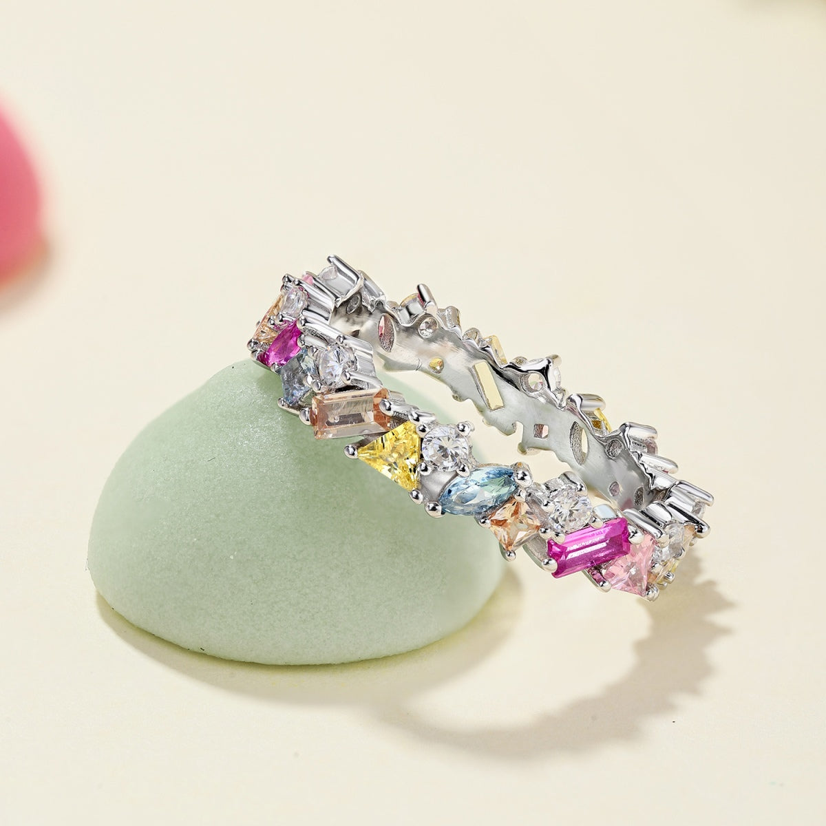 [Bloom]Dazzling Polychromatic Multi cut Daily Ring