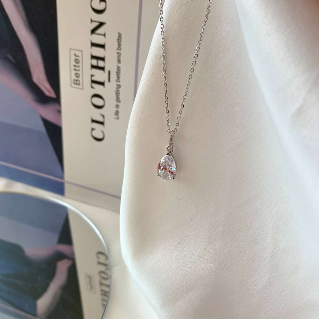 [Bloom]Delicate Water Drop Shape Fashion Necklace