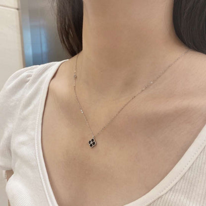 [Bloom]Delicate Flower Shape Necklace