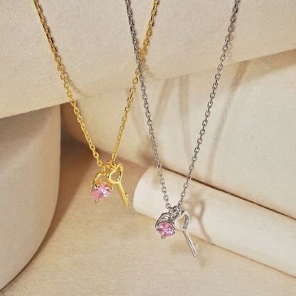 [Bloom]Unique Heart Shape Key Pendent Necklace