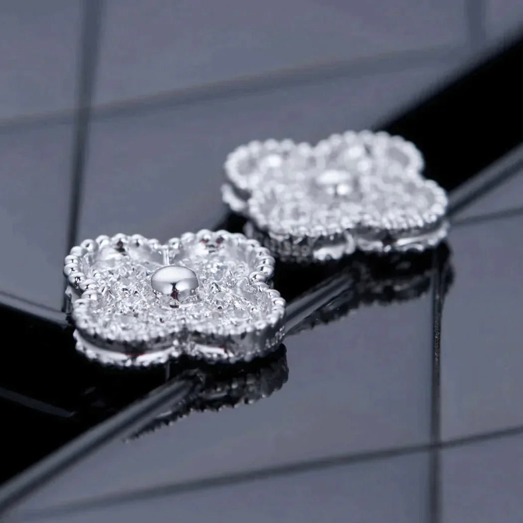 [Bloom]CLOVER 1 MOTIFS DIAMOND STUD EARRINGS SILVER