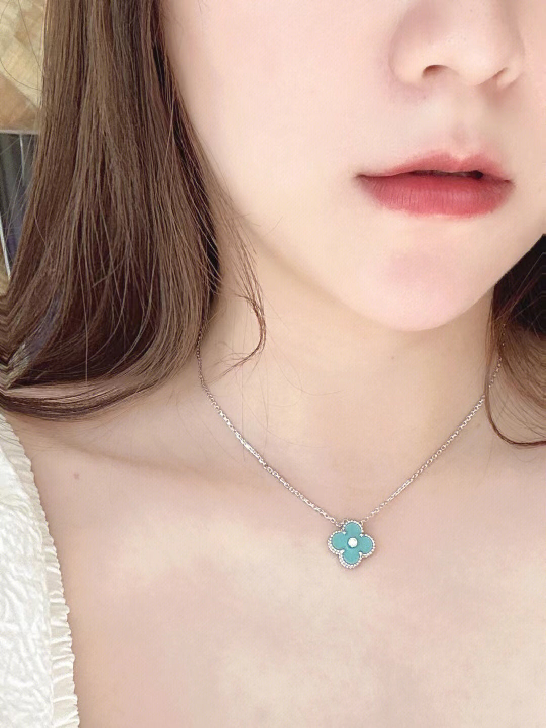 [Bloom]CLOVER 1 DIAMOND LIGHT BLUE SILVER NECKLACE