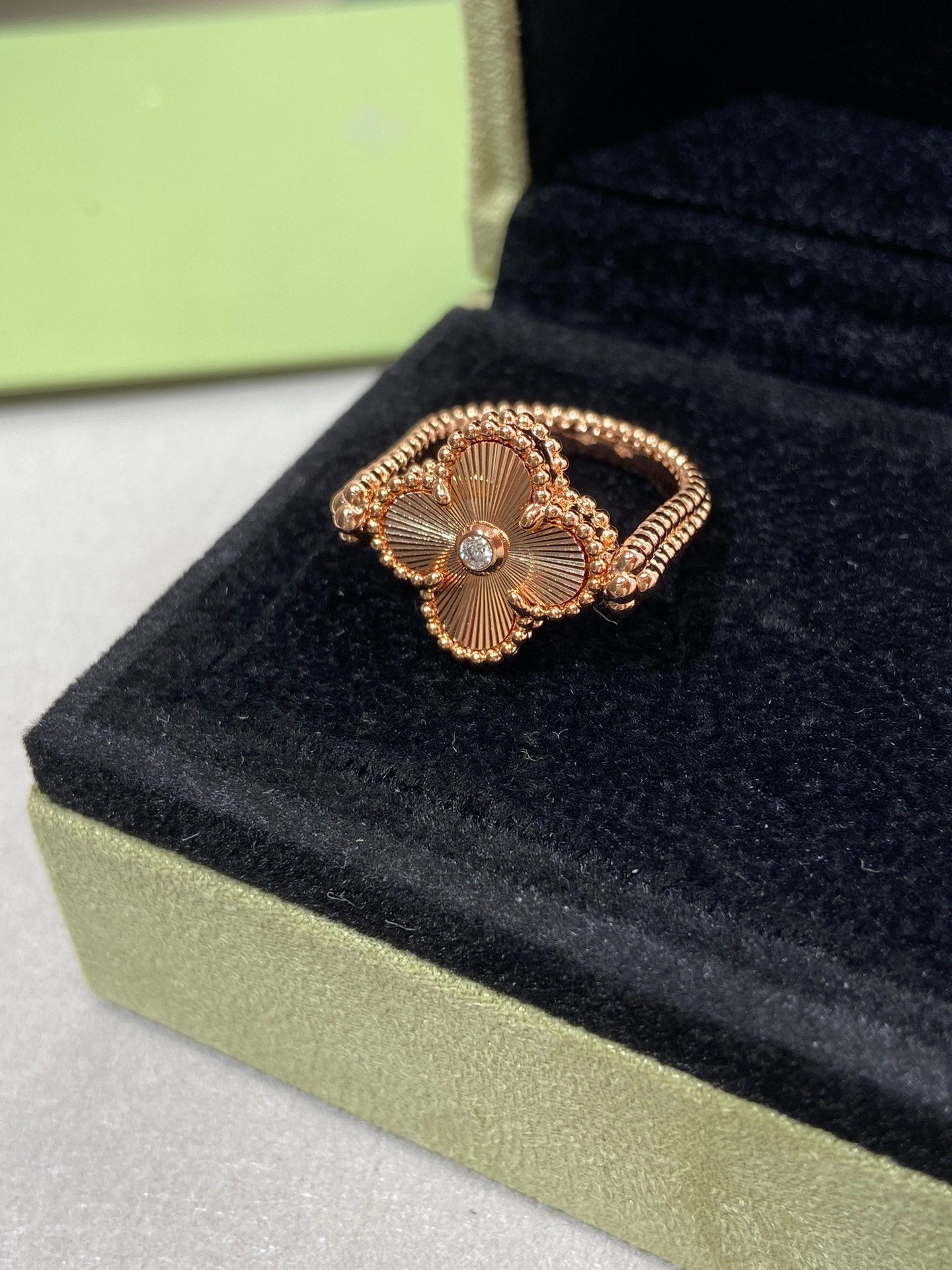 [Bloom]CLOVER RIVERSIBLE ROSE GOLD RING