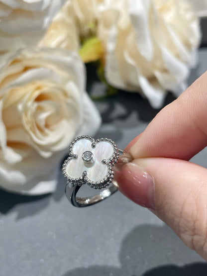 [Bloom]CLOVER SILVER MOP DIAMOND RING