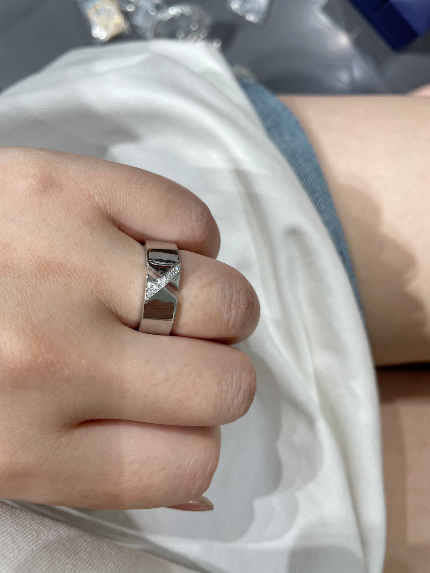 [Bloom]LIENS EVIDENCE DIAOMOND RING