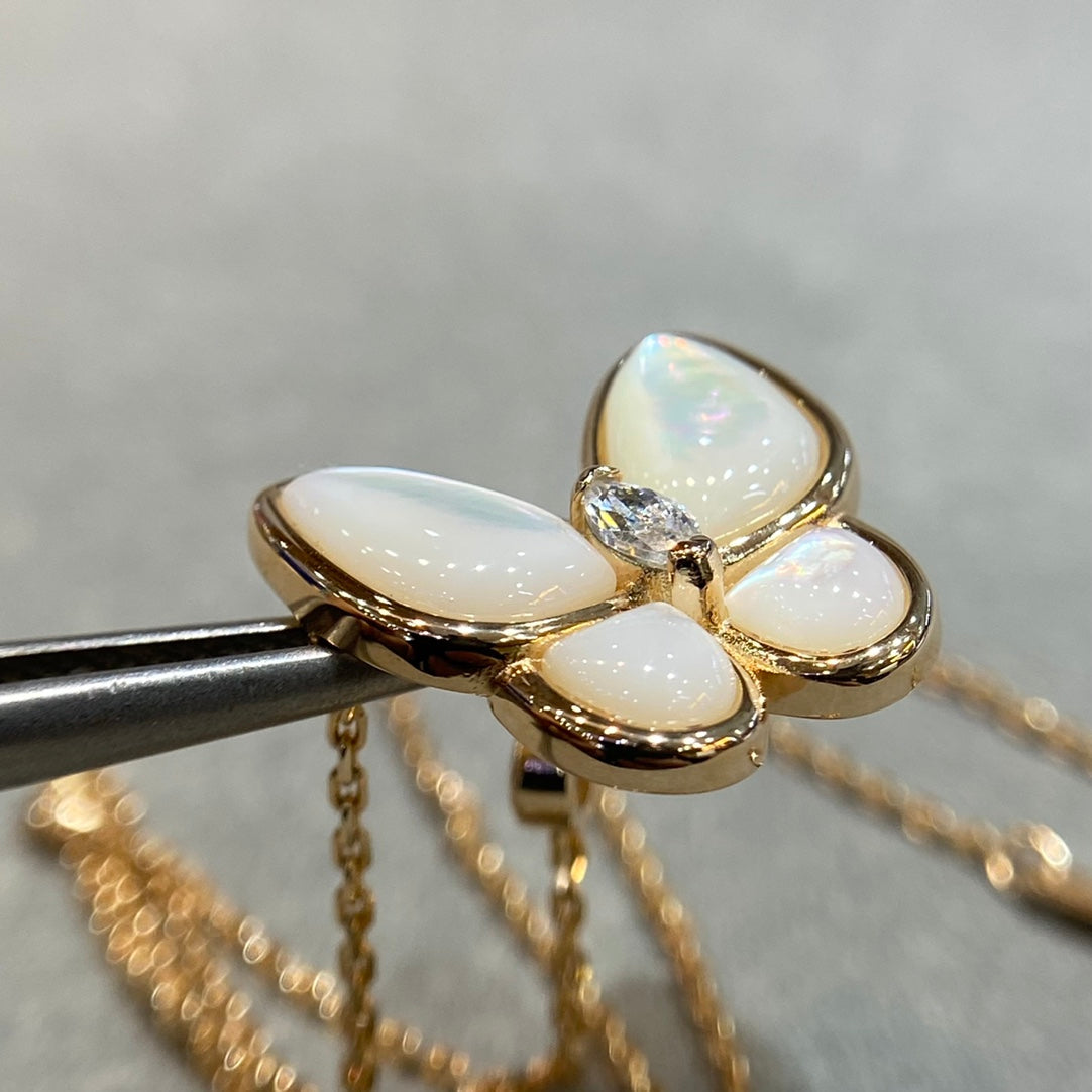 [Bloom]BUTTERFLY MOP DIAMOND NECKLACE