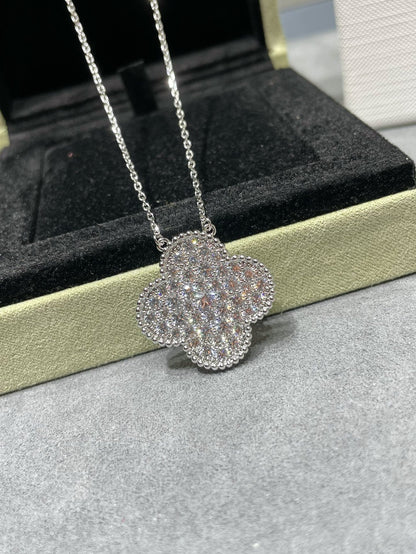 [Bloom]CLOVER 25MM LARGE PENDANT DIAMOND PAVED SILVER NECKLACE