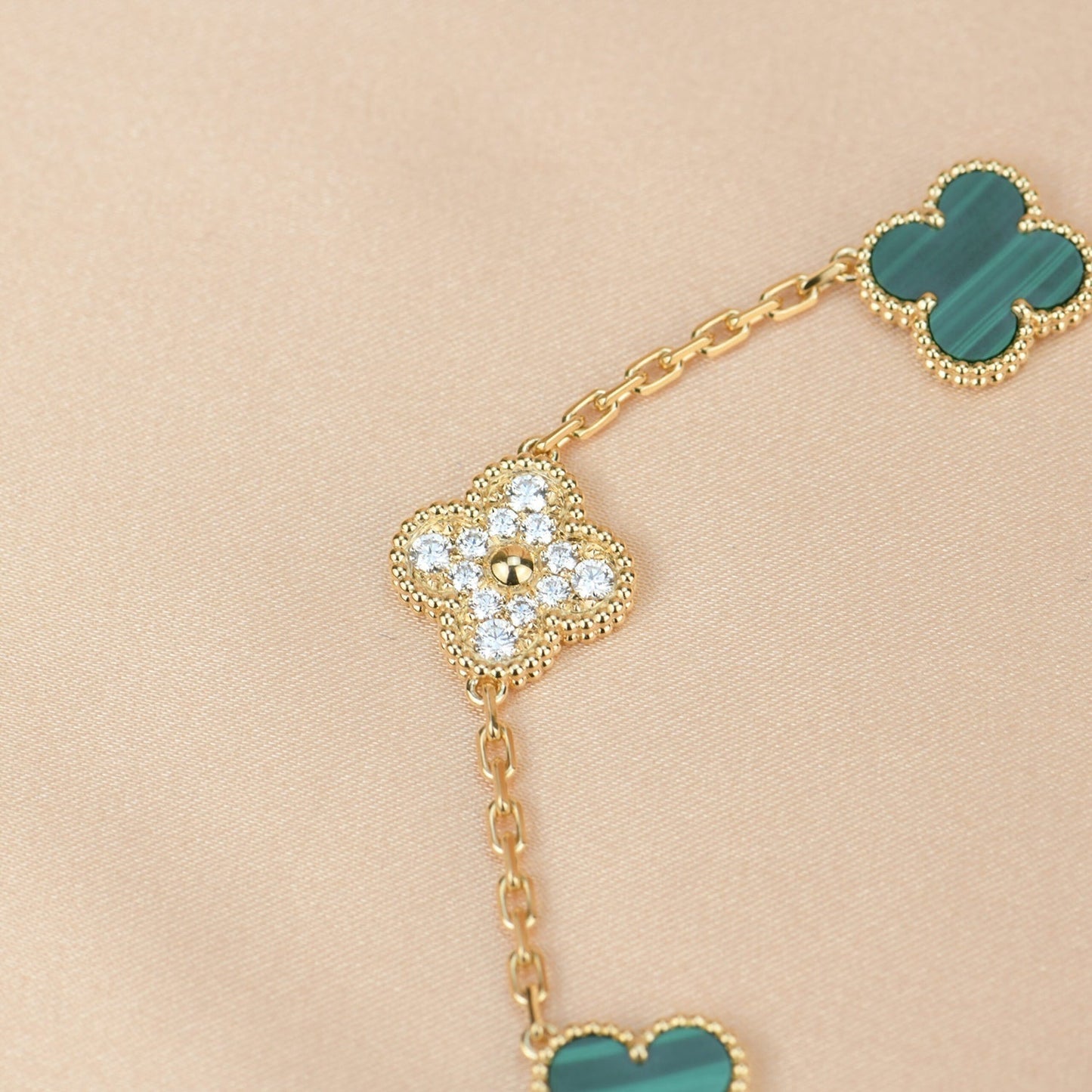 [Bloom]CLOVER  5 MOTIF MALACHITE DIAMOND BRACELET