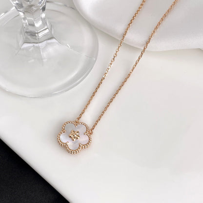 [Bloom]LUCKY  WHITE MOP  PLUM BLOSSOM NECKLACE