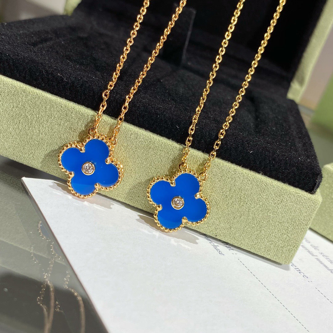 [Bloom]CLOVER 15MM DIAMOND AND BLUE AGATE NECKLACE