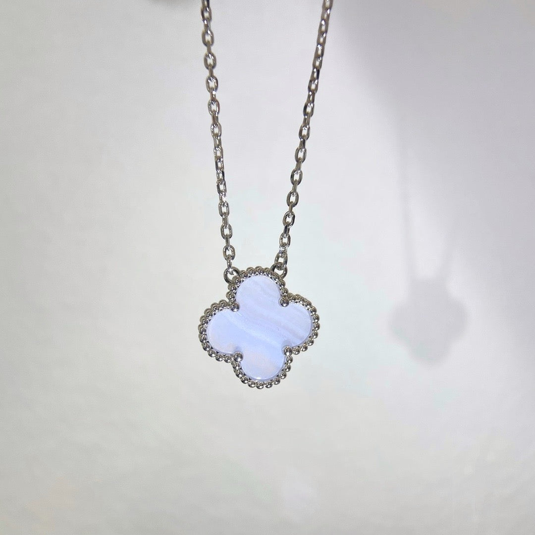 [Bloom]CLOVER 15MM BLUE CHALCEDONY NECKLACE SILVER